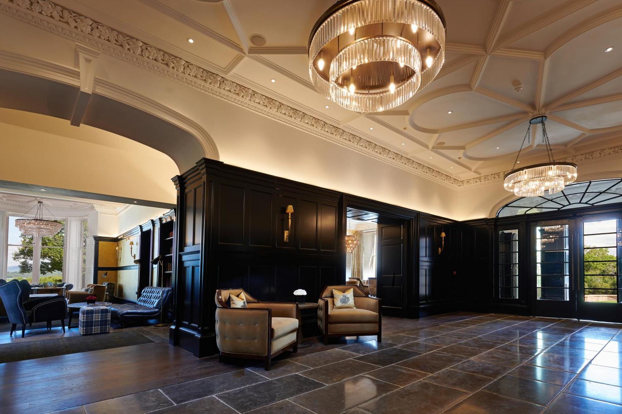 Cameron House On Loch Lomond Alexandria Εξωτερικό φωτογραφία The hotel's lobby