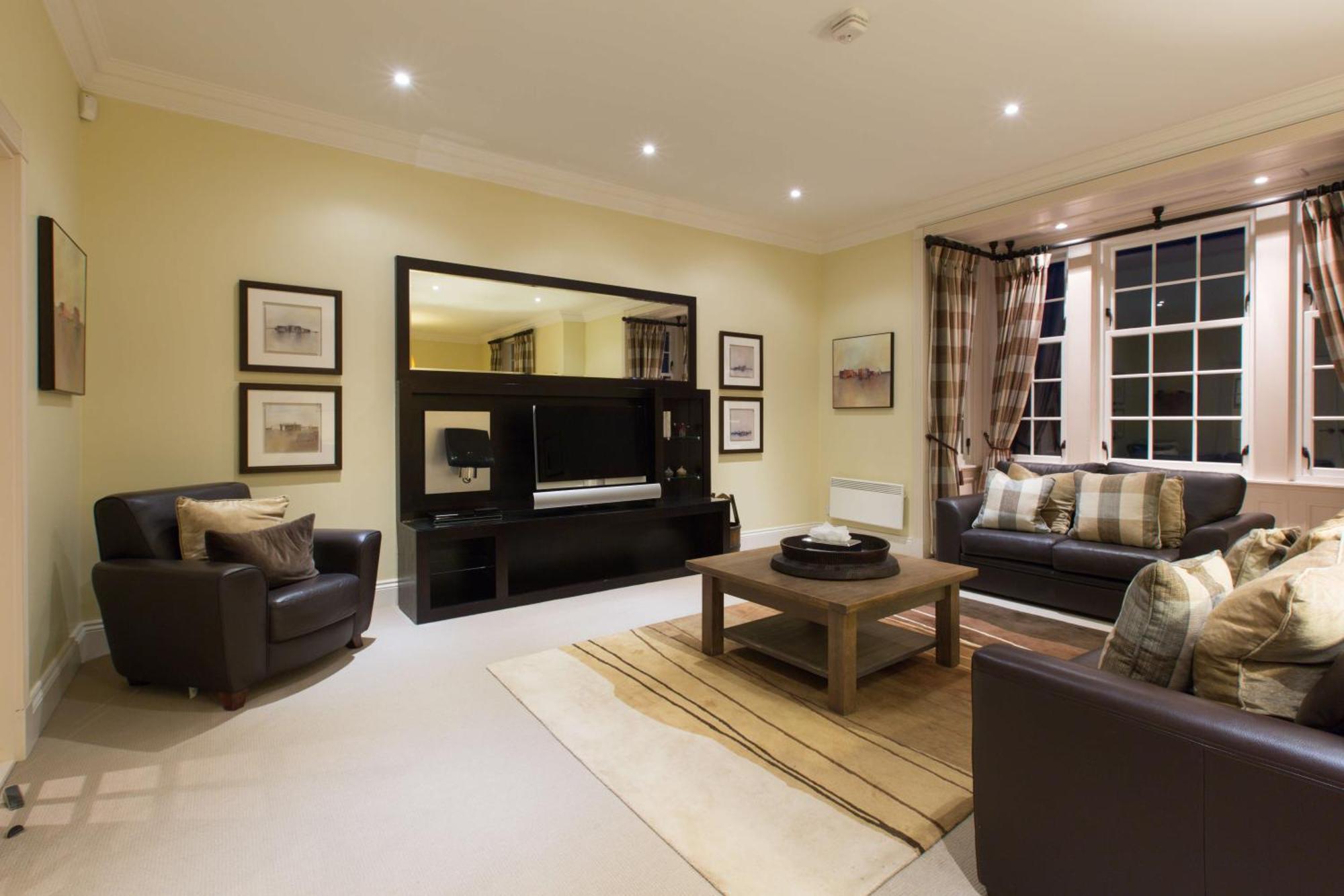 Cameron House On Loch Lomond Alexandria Εξωτερικό φωτογραφία A living room in a private house