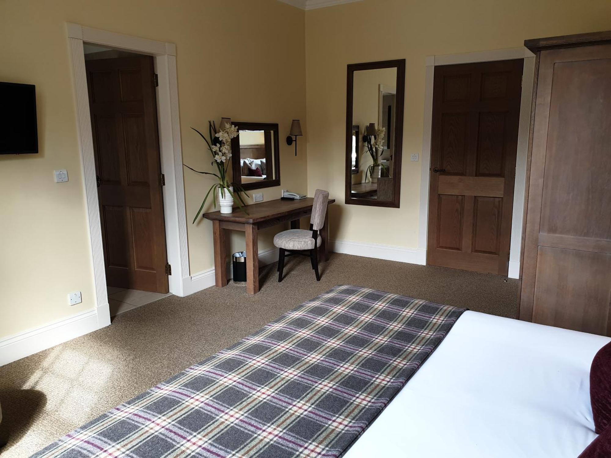 Cameron House On Loch Lomond Alexandria Εξωτερικό φωτογραφία A bedroom at the hotel